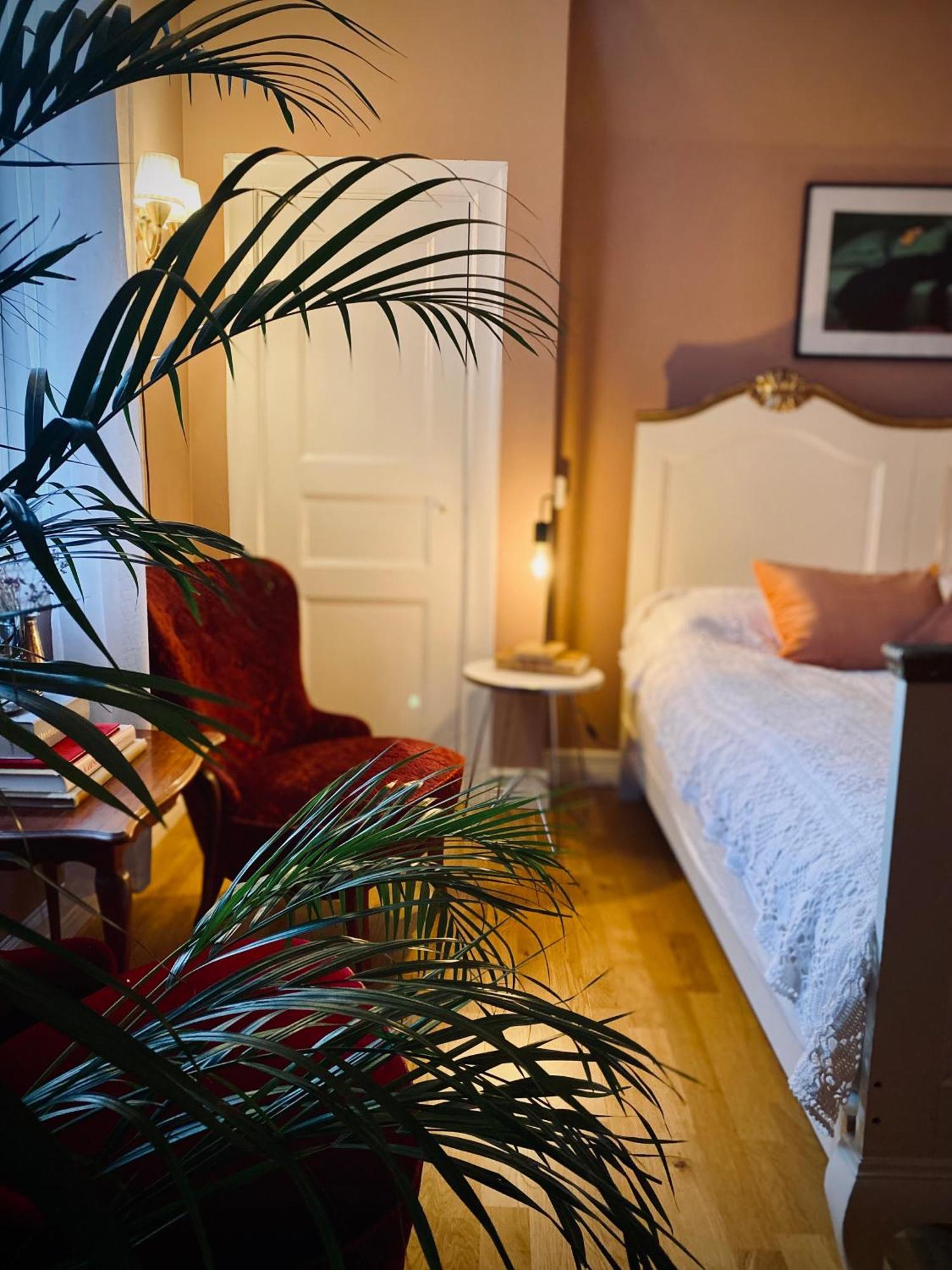 Villa Sol B&B And Hostel Борґгольм Екстер'єр фото